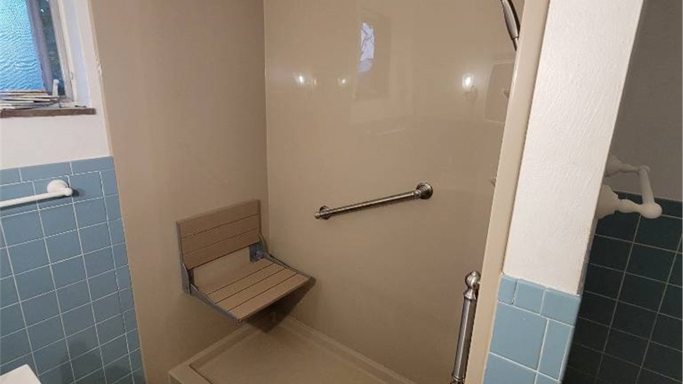 Tubs/Showers Project in Bethel Park, PA by Legacy Remodeling