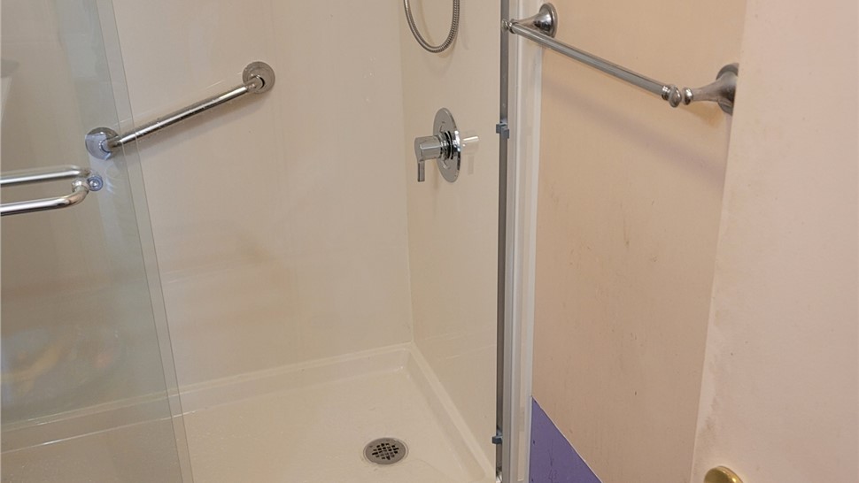 Tubs/Showers Project in Pittsburgh, PA by Legacy Remodeling