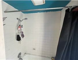Tubs/Showers Project in McKeesport, PA by Legacy Remodeling