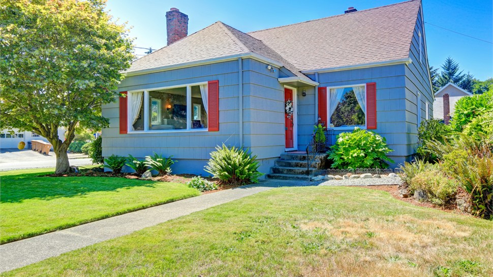 Asphalt Shingle Roof Photo 28