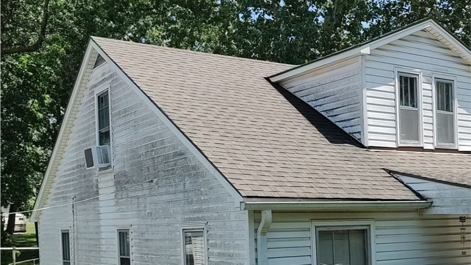 Siding Repair Photo 1