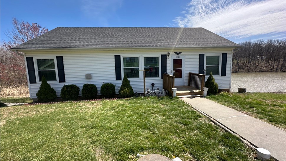 Siding Project in Excelsior Springs, MO by Liberty Roofing Inc.