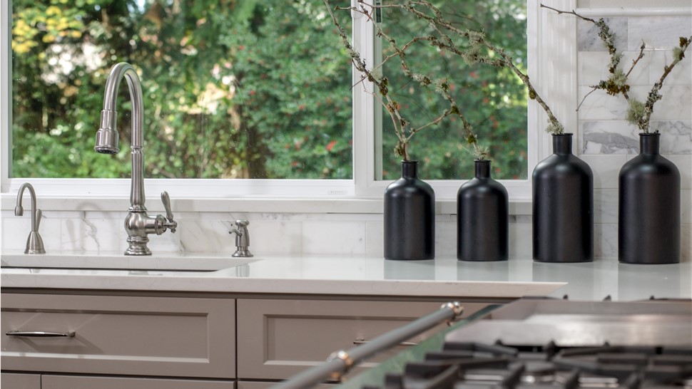 Kitchen Fixtures Photo 1