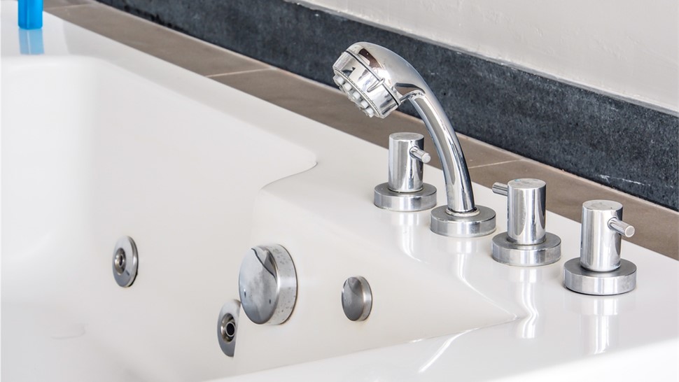 Walk-in Tubs Photo 1