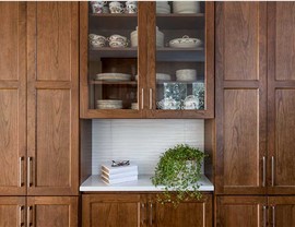 Kitchen Bar Area Photo 3