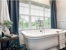 Custom Bathrooms Photo 2