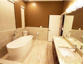 Bathroom Remodeling - Bathtub Remodeling Photo 2