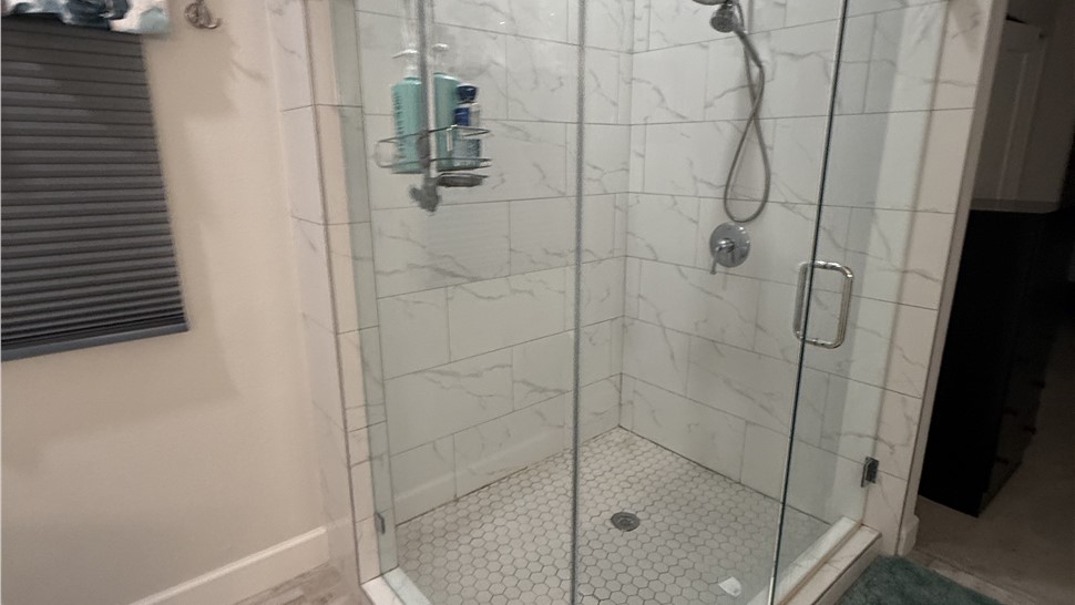 Bathroom Remodeling, Showers, Walk-In Showers Project in Ormond Beach, FL by Luxury Bath of Central Florida