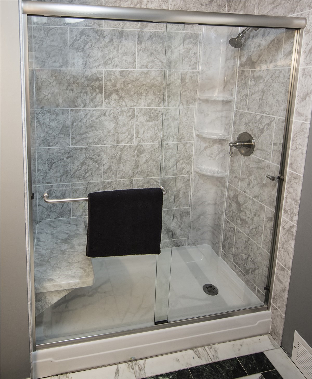 3 Reasons You Need to Update Your Old Bathtub to a New Shower!