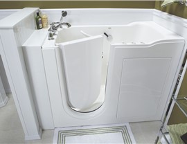 Bathtubs - Walk-in Tubs Photo 2