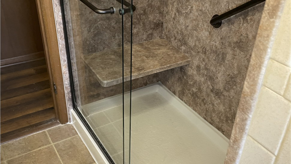 Bathroom Remodeling Photo 20