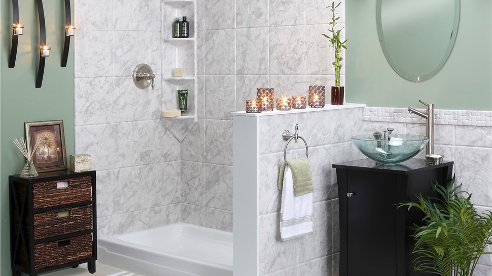 Walk-in Showers Photo 1