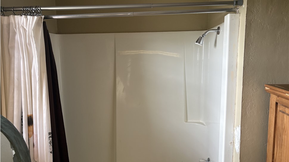 Bath Conversion Project in Iowa Park, Texas by Luxury Bath of Texoma