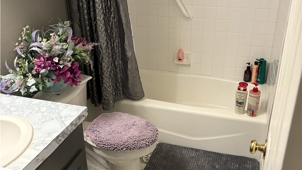 Full Bath Remodel Project in Burkburnett, TX by Luxury Bath of Texoma