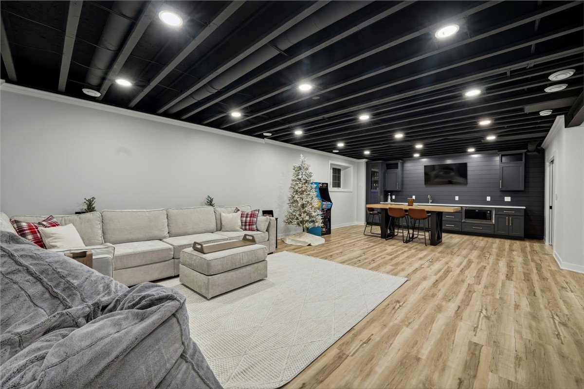 From Vision to Reality: Greg Matzek Shares His Finished Basement Experience with Matrix on The Sunday SIP