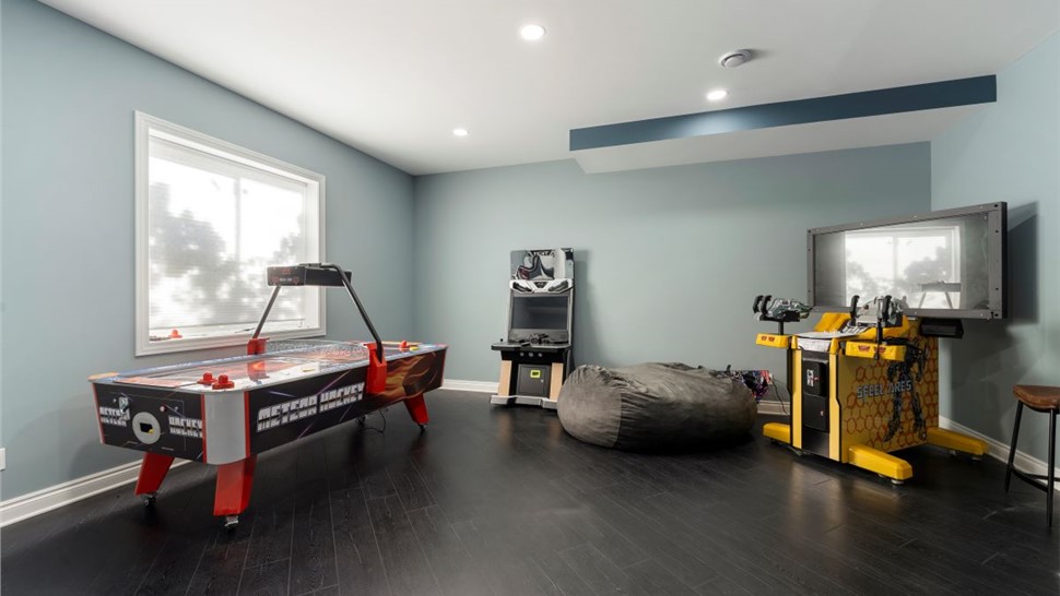 Basement Finishing Photo 38