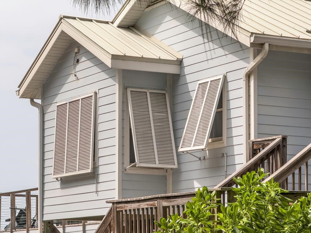 How Long Does a Roof Last in Coastal Climates?