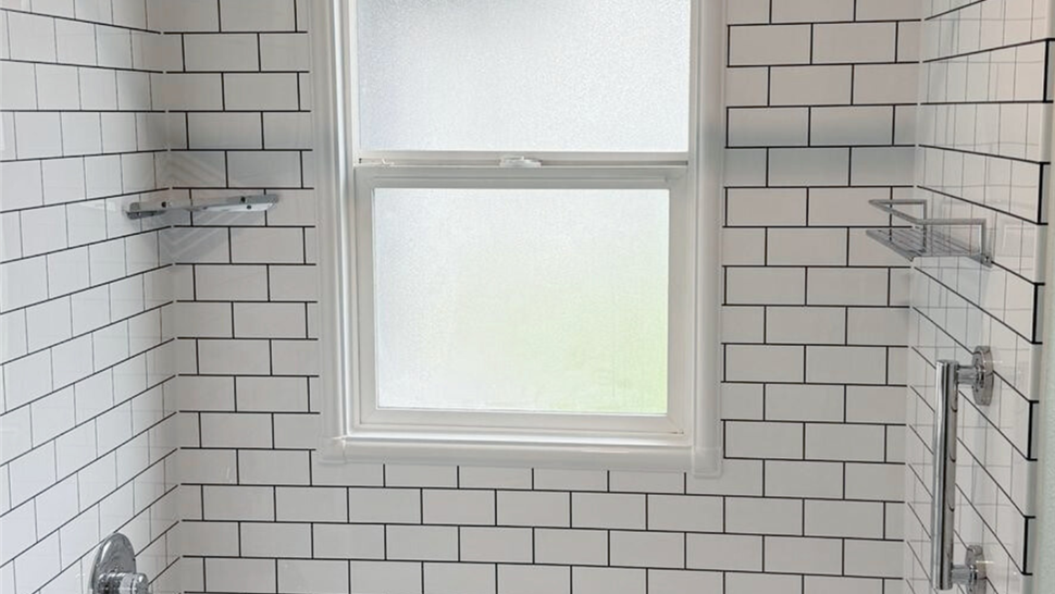 Shower to Tub Conversions Photo 62