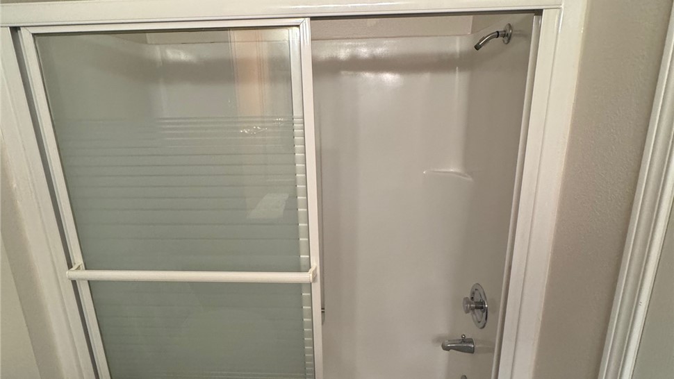 Bathtubs, Showers Project in Canby, OR by Miller Home Renovations LLC