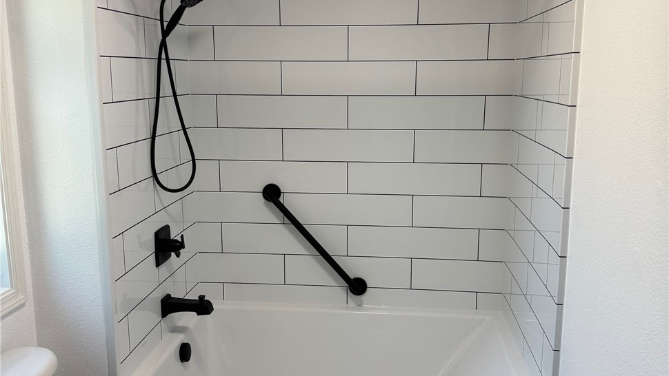 Bathtubs, Showers Project in Oregon City, OR by Miller Home Renovations LLC