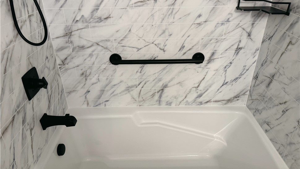 Bathtubs Project in Sherwood, Oregon by Miller Home Renovations LLC