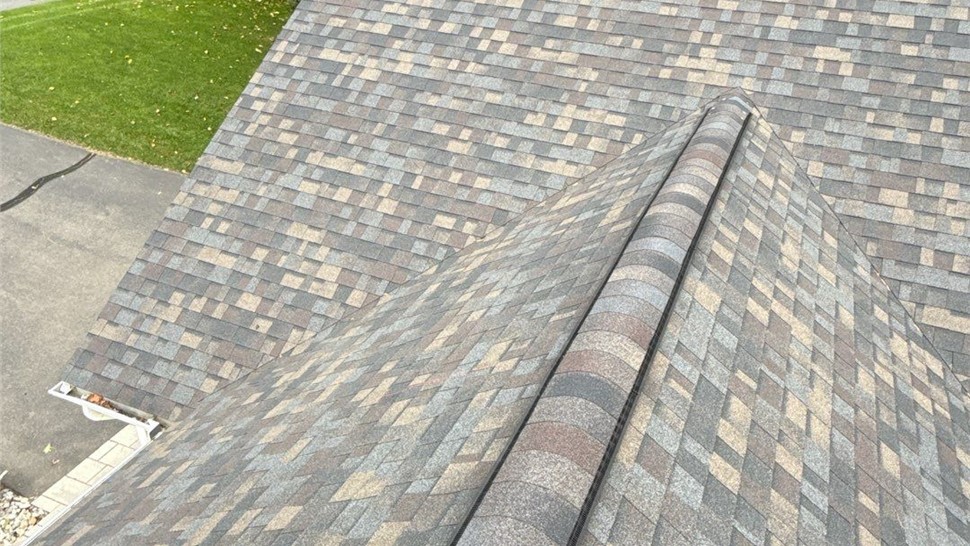 Millstream Construction new asphalt roof on Manchester CT home after replacement