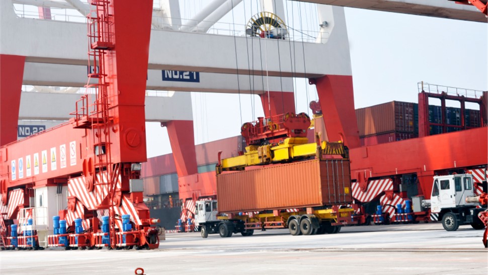 International Movers Photo 1