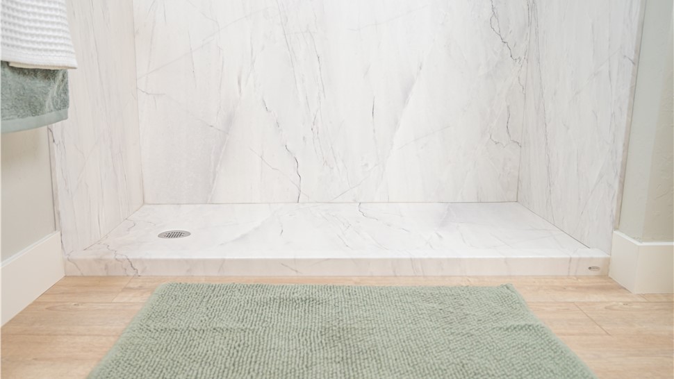 Showers - Shower Bases Photo 25