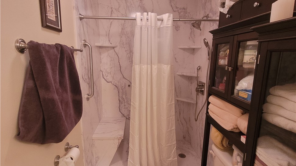 Showers Project in Houma, Louisiana by Mr. Bath