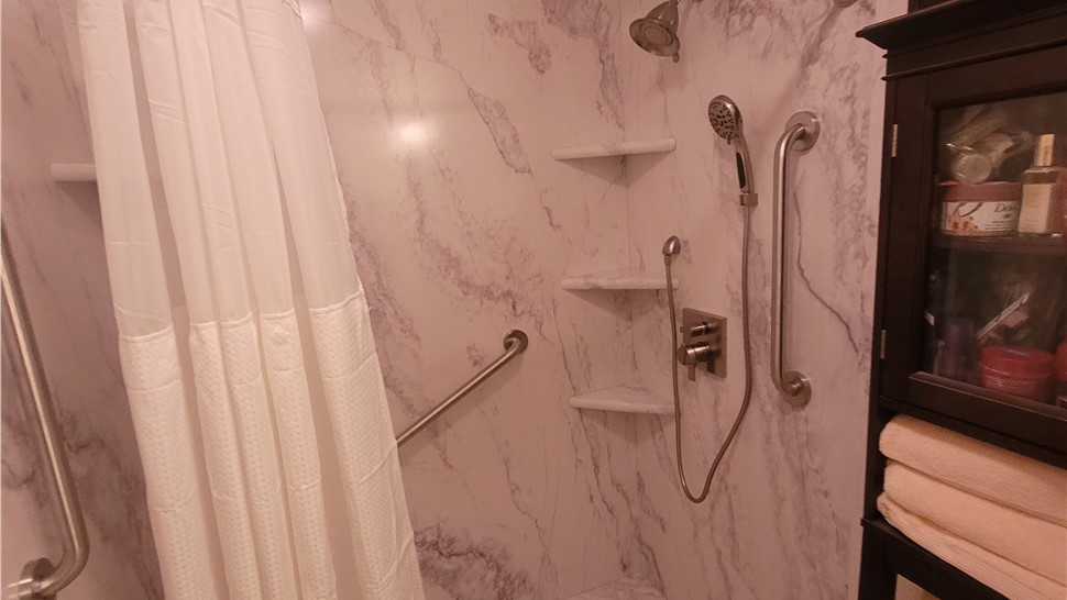 Showers Project in Houma, Louisiana by Mr. Bath