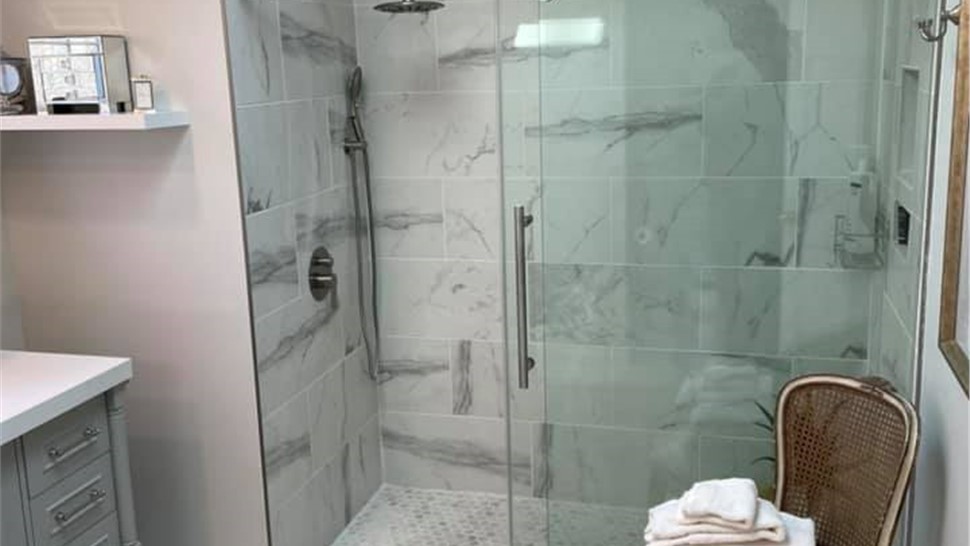 Bathroom Remodeling - One Day Remodeling Photo 43