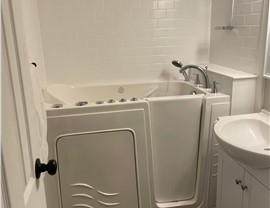 Bathroom Conversions - Bathtub Shower Combos Photo 1