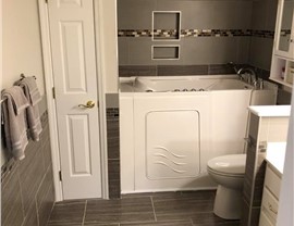 Bathroom Remodeling - One Day Remodeling Photo 29