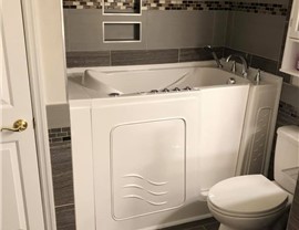 Service Areas - Bathtub Replacements Photo 49