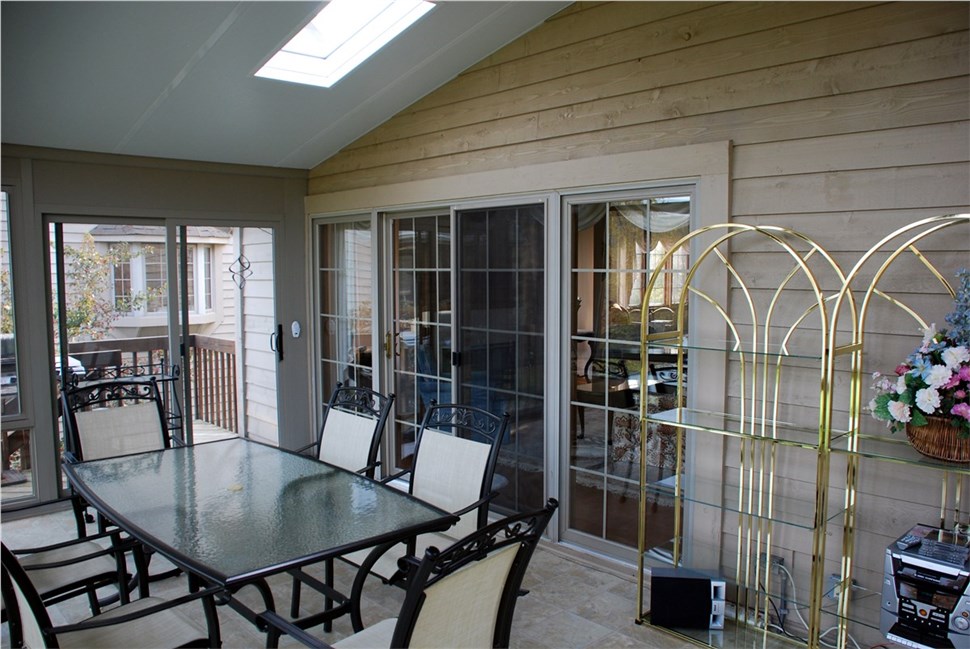 All Season Sunrooms [On gallery page] Photo 105