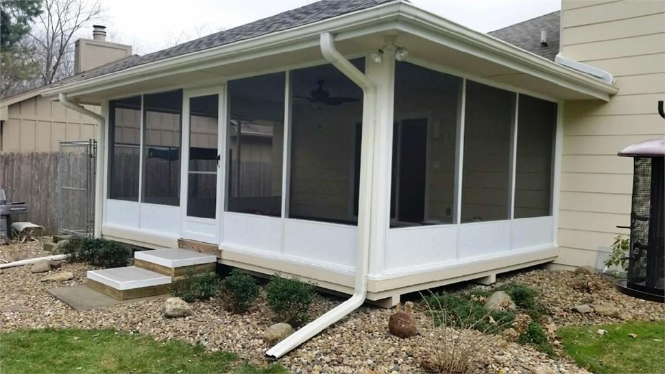 All Season Sunrooms [On gallery page] Photo 89