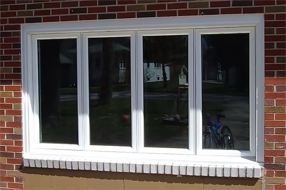 Bay Windows [On Gallery Page] Photo 19