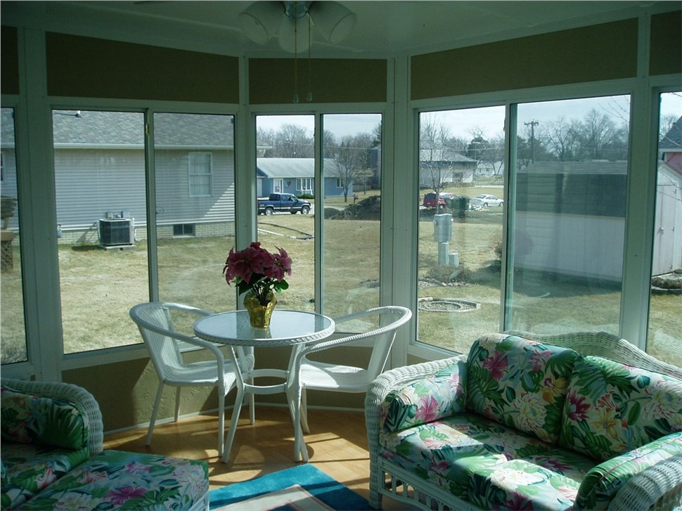 3 & 4 Season Sunrooms [On Gallery Page] Photo 57