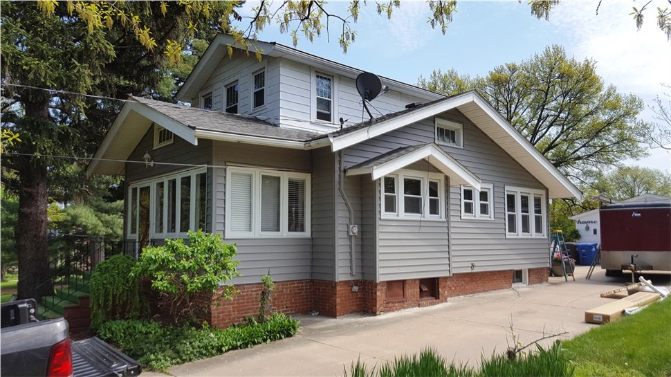 ProVia CedarMax Insulated Vinyl Siding [ On gallery Page] Photo 91