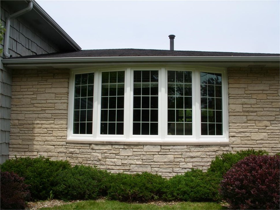 Vinyl Windows [On Gallery Page] Photo 10