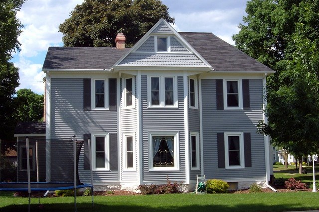 ProVia CedarMax Insulated Vinyl Siding [ On gallery Page] Photo 7