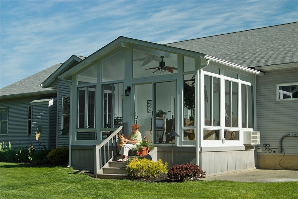 All Season Sunrooms [On gallery page] Photo 109