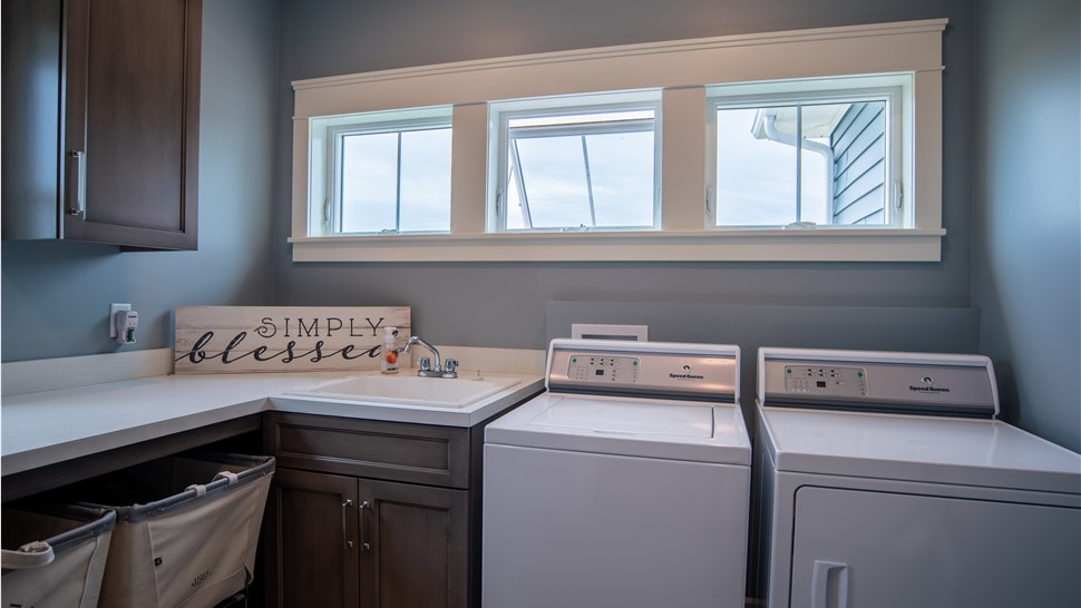 Awning Windows [On Gallery Page] Photo 1