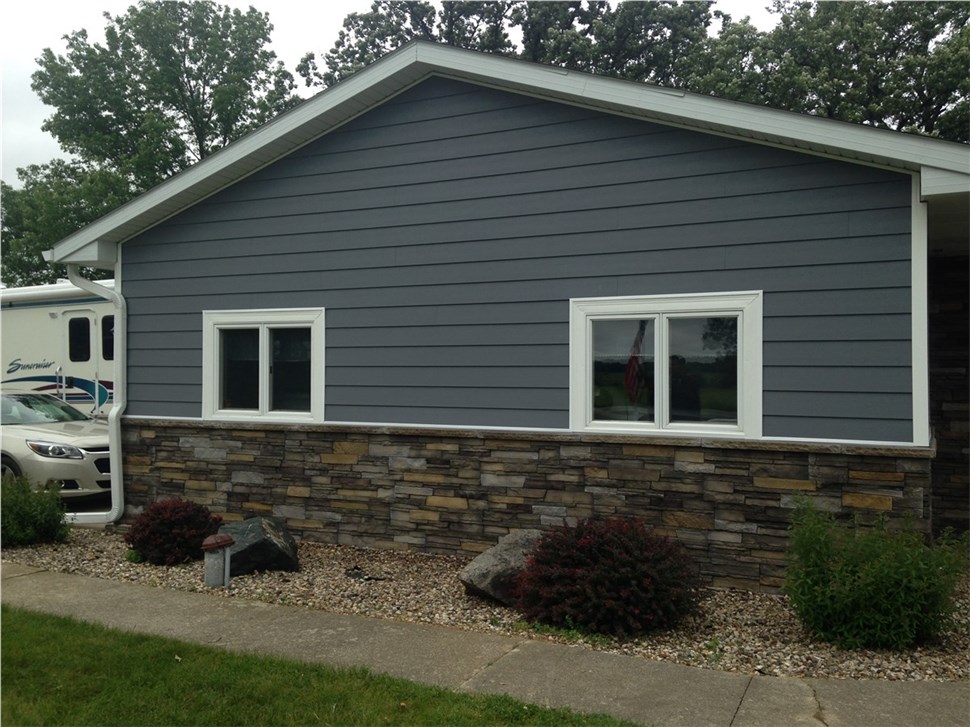 Everlast Advanced Composite Siding [On Gallery Page] Photo 62