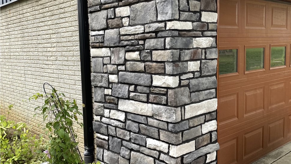 Siding Accessories: ProVia Building Products-Stone-Shake-Shingles-Rounds-Fish Scales Photo 18