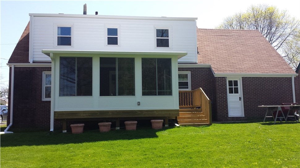 All Season Sunrooms [On gallery page] Photo 38