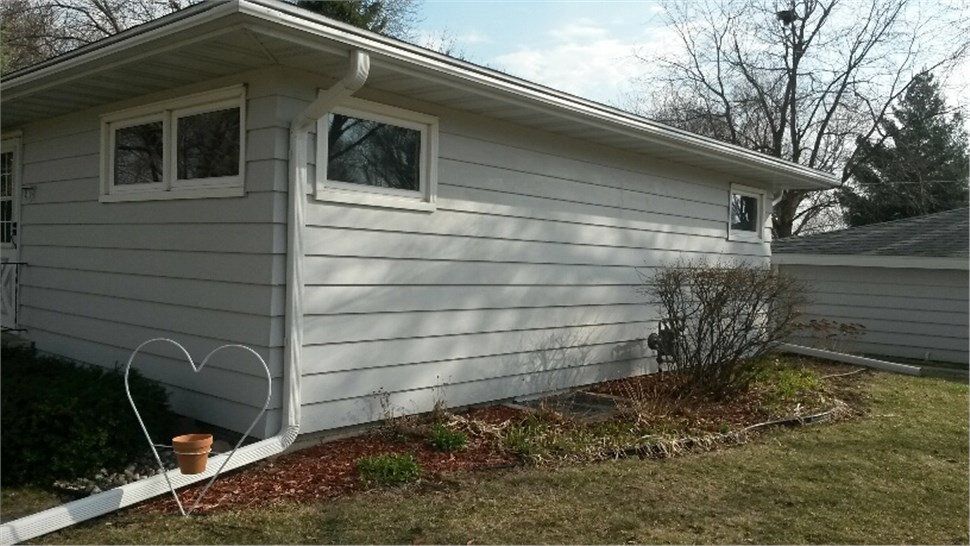 Awning Windows [On Gallery Page] Photo 18