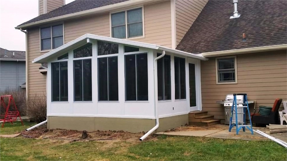 All Season Sunrooms [On gallery page] Photo 81