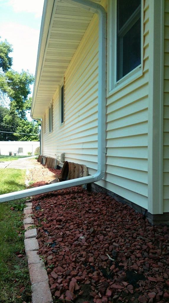 Seamless Gutters & Down Spouts [On Gallery Page] Photo 6