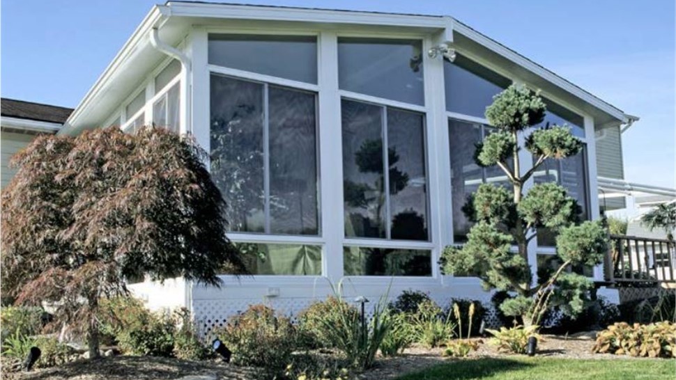 All Season Sunrooms [On gallery page] Photo 164